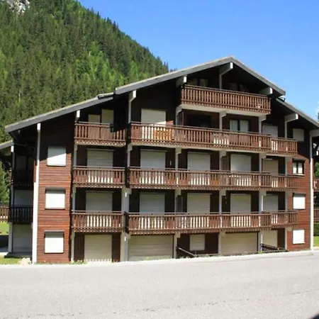 A Chatel, 6 Pers, Mezzanine, Balcon, 100m Navette, Parking, Animaux Acceptes - Fr-1-198-250 *